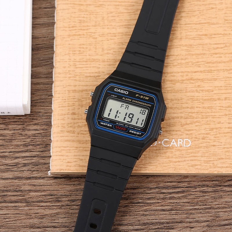 Watch Display Pillow - Casio F-91W-1 Модные ретро-часы с маленьким