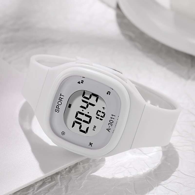 Электронные часы для школьнико – обзор и цена Tide Watch Surf